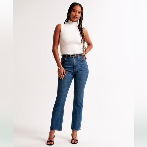 Abercrombie & Fitch Denim - Abercrombie & Fitch | Curve Love Ultra High Rise Ankle Straight Jean